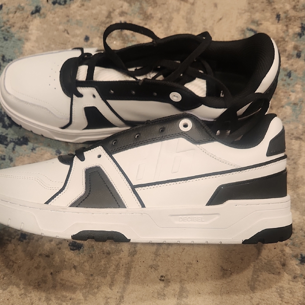 Decibel Men's Black and White Sneakers
